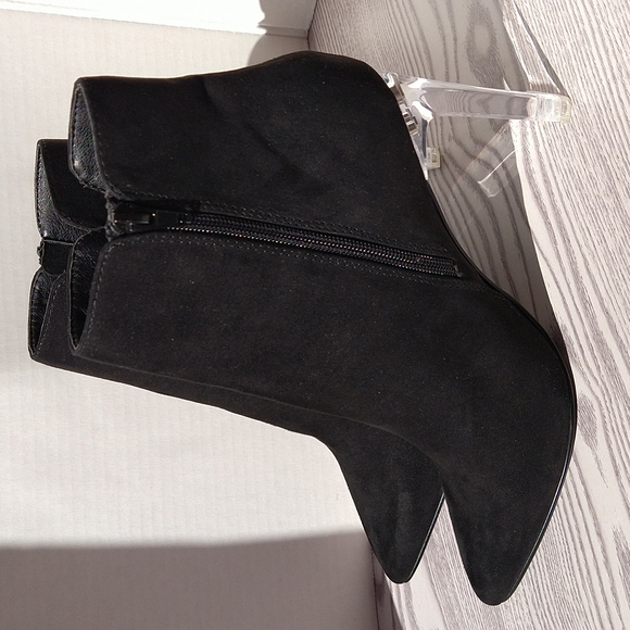 Marc New York Amelia Black Faux Suede Heel Ankle Pointed Booties Sz 8.5 - Picture 6 of 12